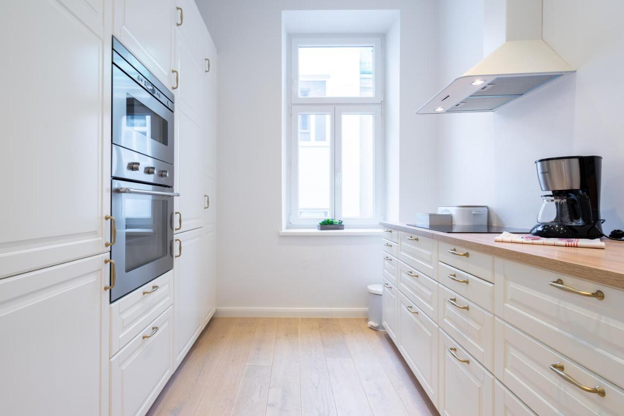 Modernes Apartment Im Charmanten Cottage Viertel Viena Exterior foto